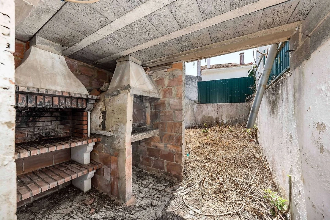 Moradia T2 para Venda em Valada Foto 26