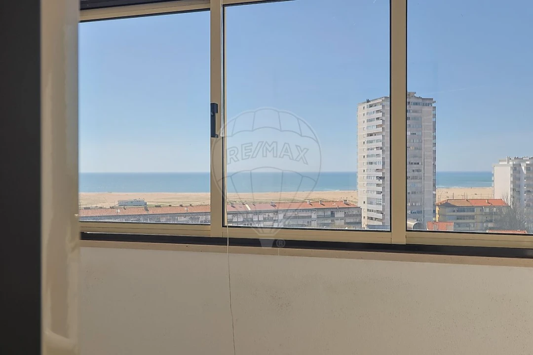 Apartamento T3 para Venda em Buarcos Foto 4