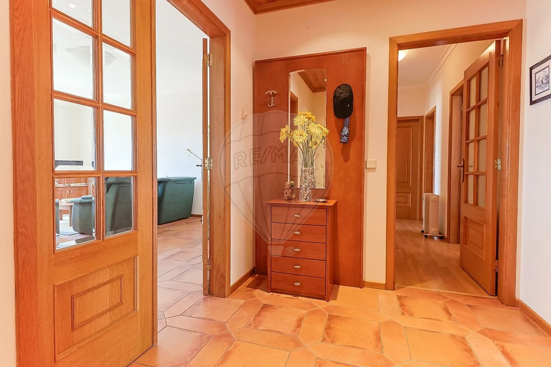 Apartamento T3 para Venda em Buarcos Foto 3