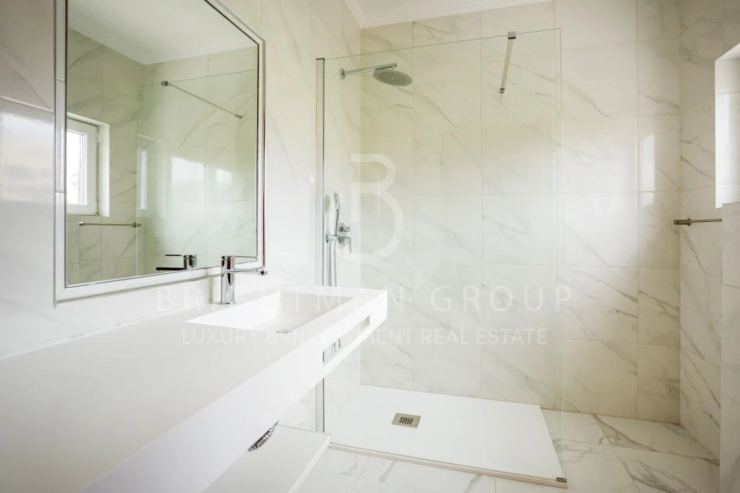 Moradia T7 para Venda em Lagoa e Carvoeiro Foto 19