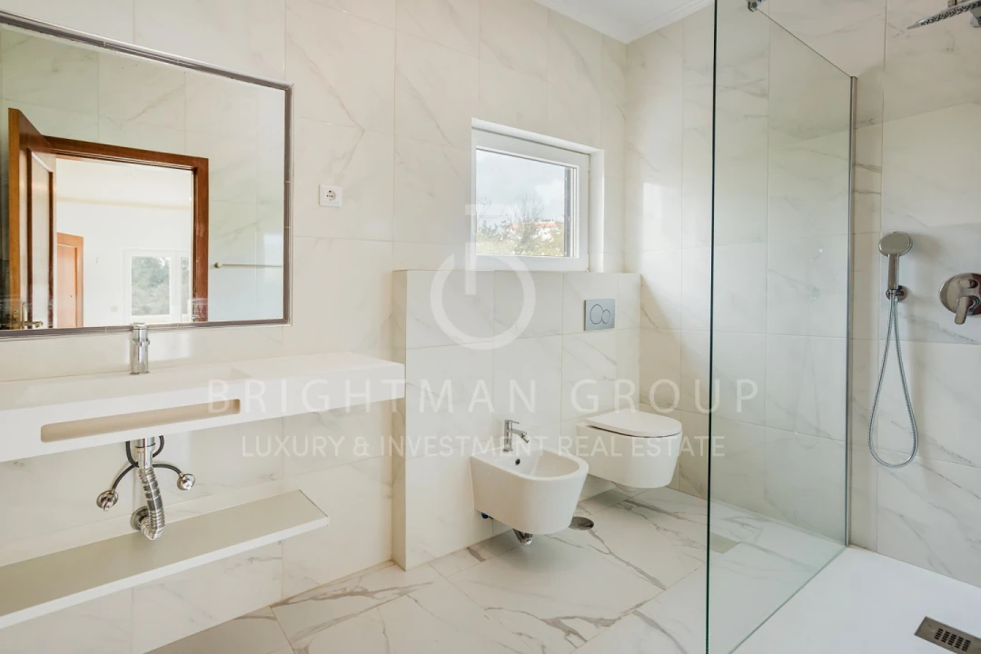 Moradia T7 para Venda em Lagoa e Carvoeiro Foto 18