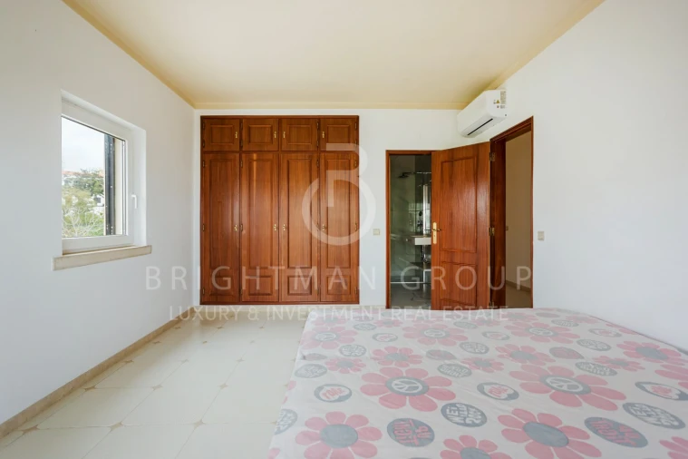 Moradia T7 para Venda em Lagoa e Carvoeiro Foto 11