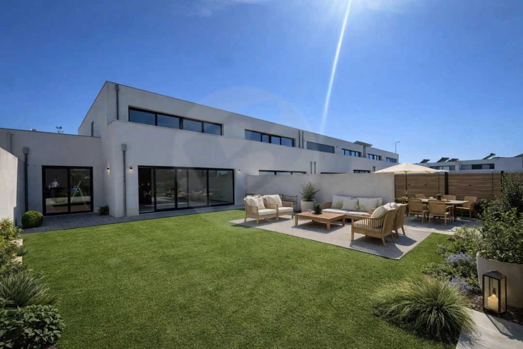 Moradia T4 para Venda em Vila Chã Foto 1