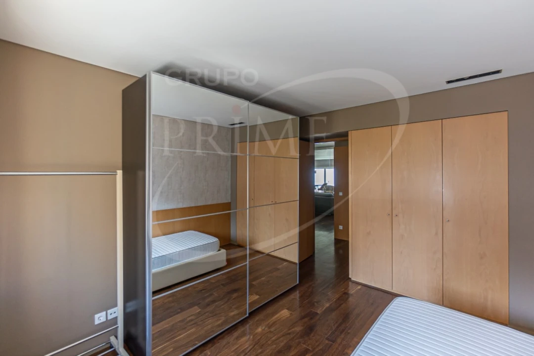 Apartamento T4 para Arrendamento em Matosinhos e Leça da Palmeira Foto 26