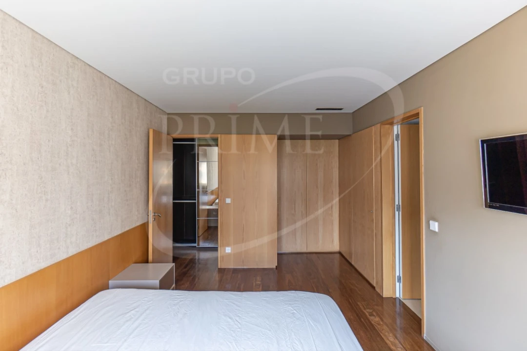 Apartamento T4 para Arrendamento em Matosinhos e Leça da Palmeira Foto 29