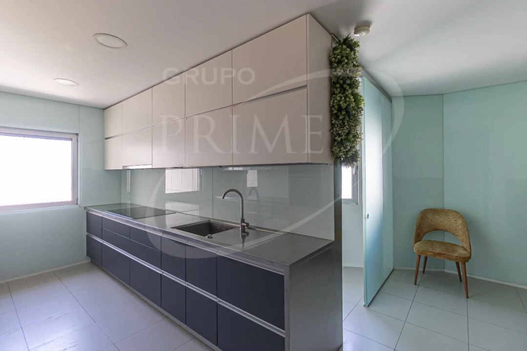 Apartamento T4 para Arrendamento em Matosinhos e Leça da Palmeira Foto 32