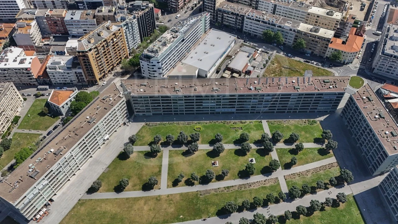 Apartamento T4 para Arrendamento em Matosinhos e Leça da Palmeira Foto 40