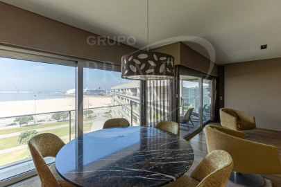 Apartamento T4 para Arrendamento em Matosinhos e Leça da Palmeira