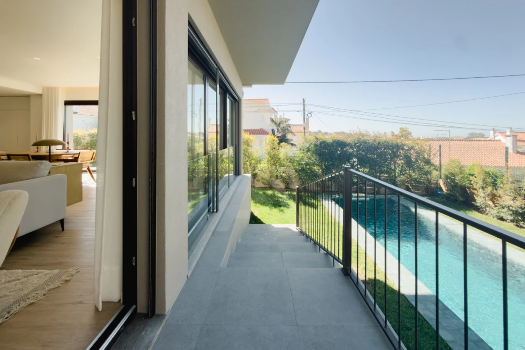 Moradia T3 para Venda em Alcabideche Foto 3