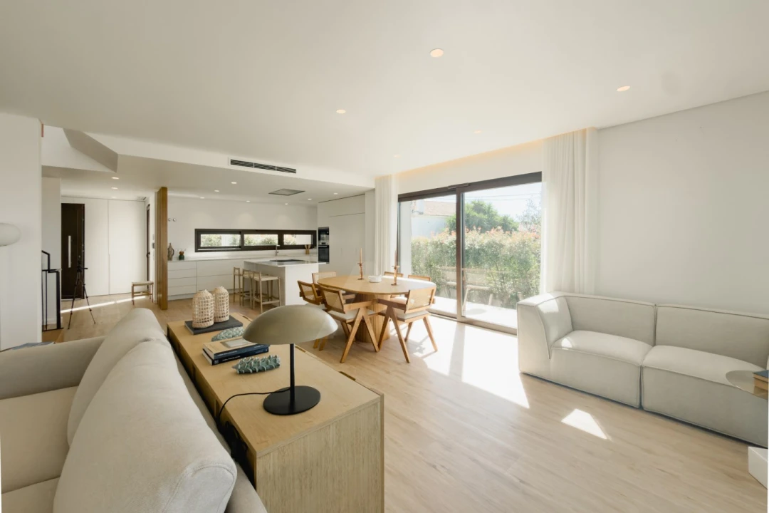 Moradia T3 para Venda em Alcabideche Foto 5