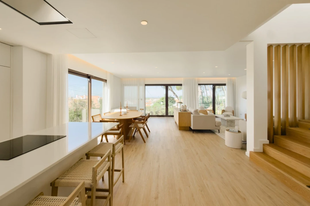 Moradia T3 para Venda em Alcabideche Foto 10