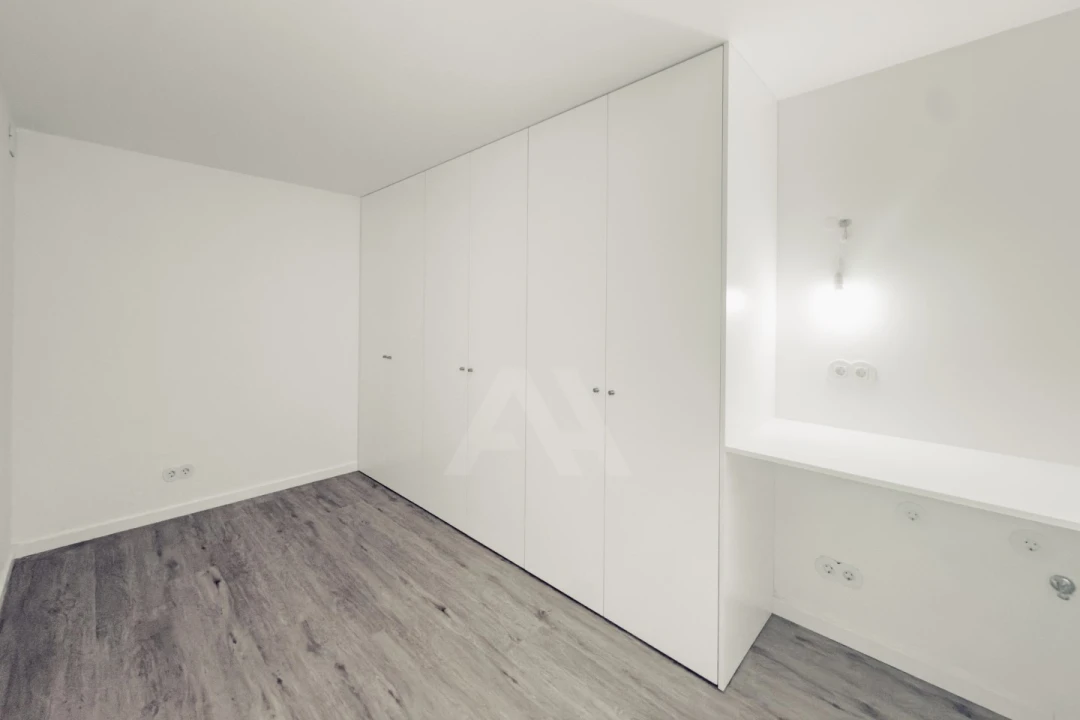 Moradia T3 para Venda em Alcabideche Foto 37