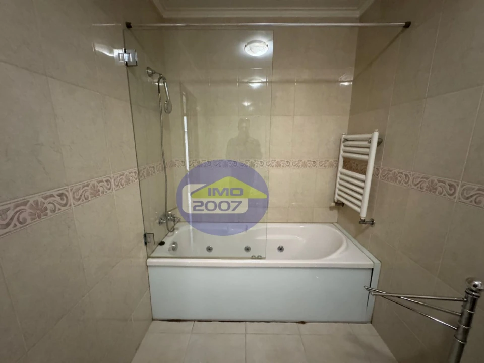 Apartamento T3 para Venda em Paços de Brandão Foto 20