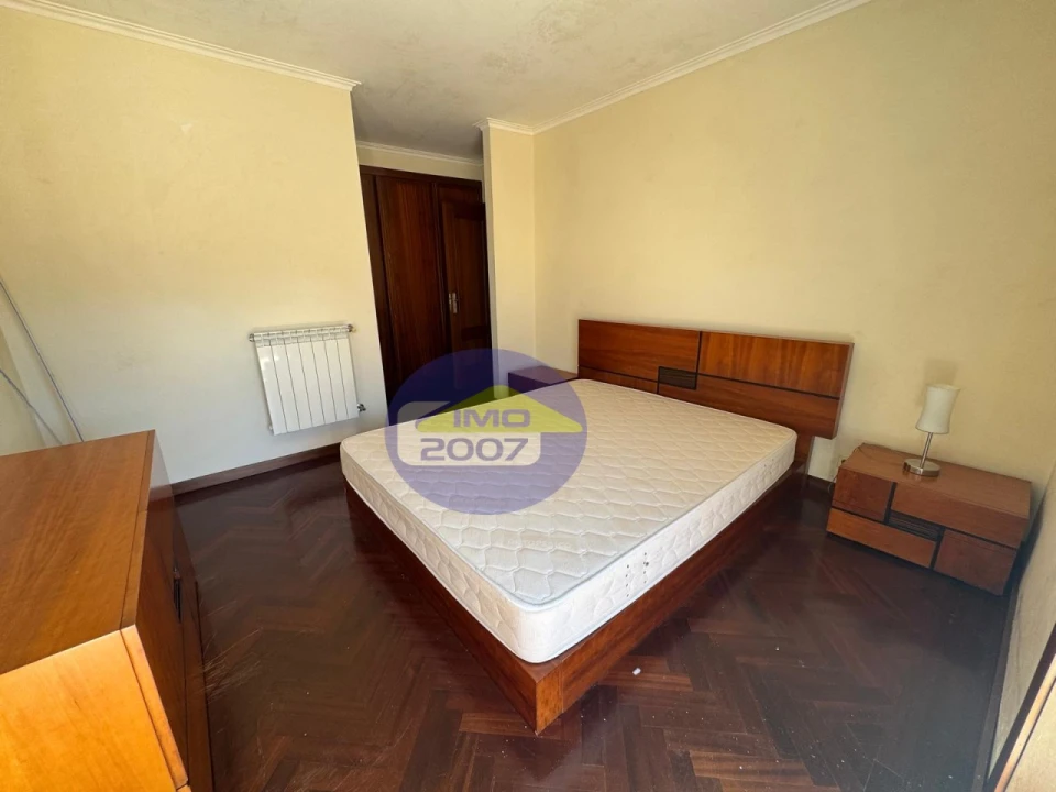 Apartamento T3 para Venda em Paços de Brandão Foto 25