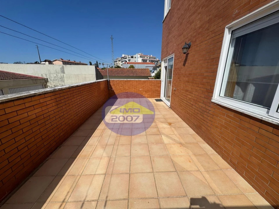 Apartamento T3 para Venda em Paços de Brandão Foto 29
