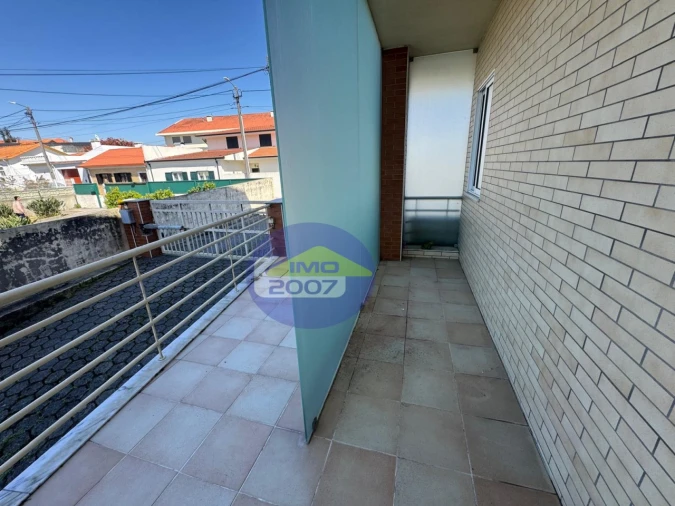 Apartamento T3 para Venda em Paços de Brandão Foto 4