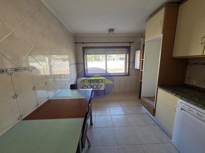 Apartamento T3 para Venda em Paços de Brandão Foto 11