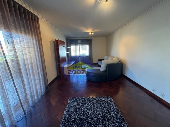 Apartamento T3 para Venda em Paços de Brandão Foto 13