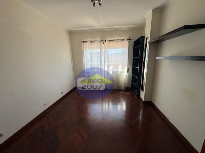 Apartamento T3 para Venda em Paços de Brandão Foto 24