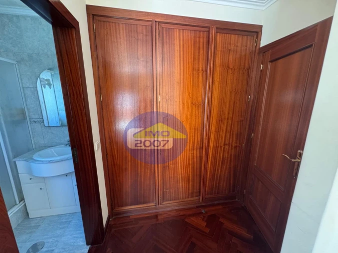 Apartamento T3 para Venda em Paços de Brandão Foto 26