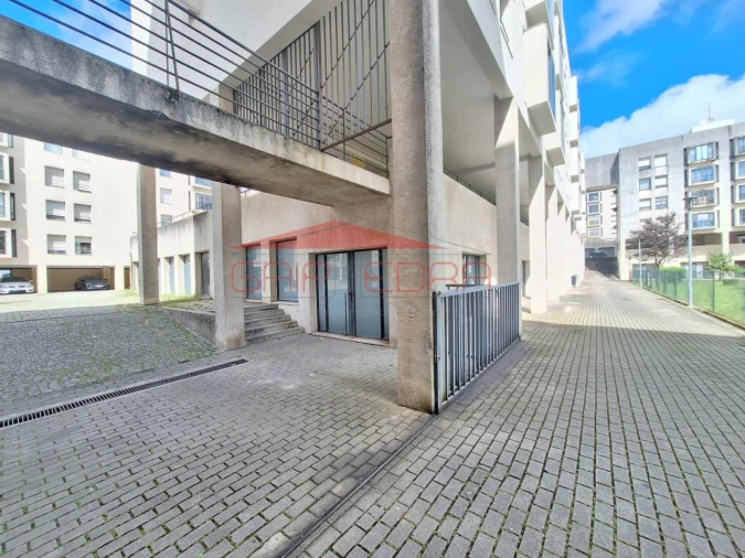 Loja para Venda em Campanhã Foto 2