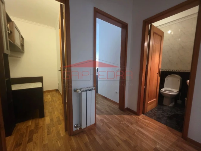 Apartamento T1 para Arrendamento em Penafiel Foto 12