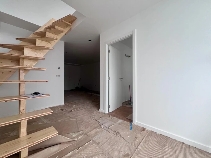 Moradia T1 para Venda em São Martinho de Árvore e Lamarosa Foto 3