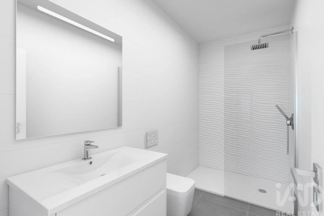 Apartamento T3 para Venda em Mexilhoeira Grande Foto 12