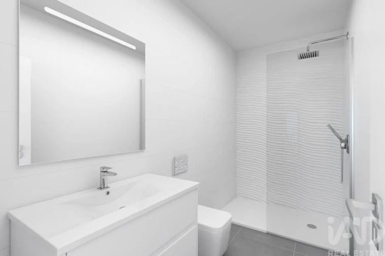 Apartamento T3 para Venda em Mexilhoeira Grande Foto 12