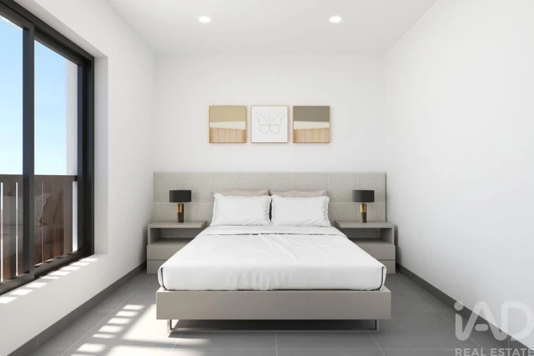 Apartamento T3 para Venda em Mexilhoeira Grande Foto 8