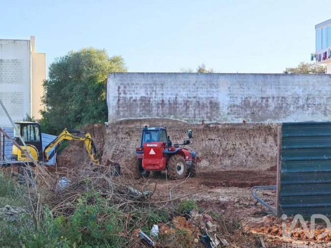 Apartamento T3 para Venda em Mexilhoeira Grande Foto 18