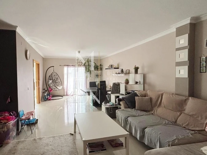 Apartamento T2 para Venda em Algoz e Tunes Foto 2