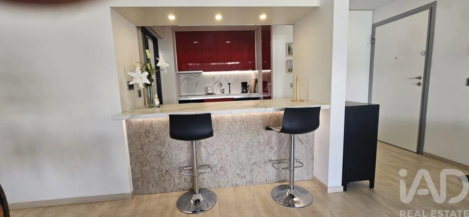 Apartamento T2 para Venda em Quarteira Foto 5