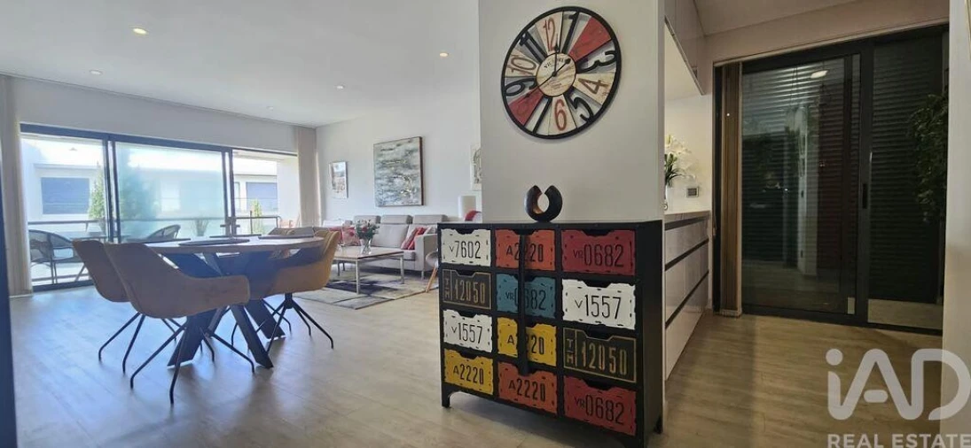 Apartamento T2 para Venda em Quarteira Foto 2