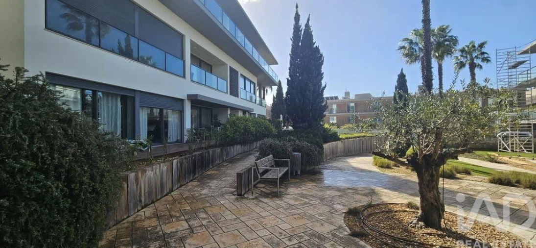 Apartamento T2 para Venda em Quarteira Foto 20