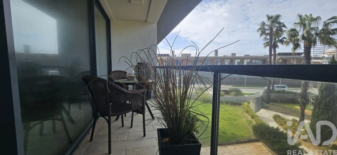 Apartamento T2 para Venda em Quarteira Foto 18