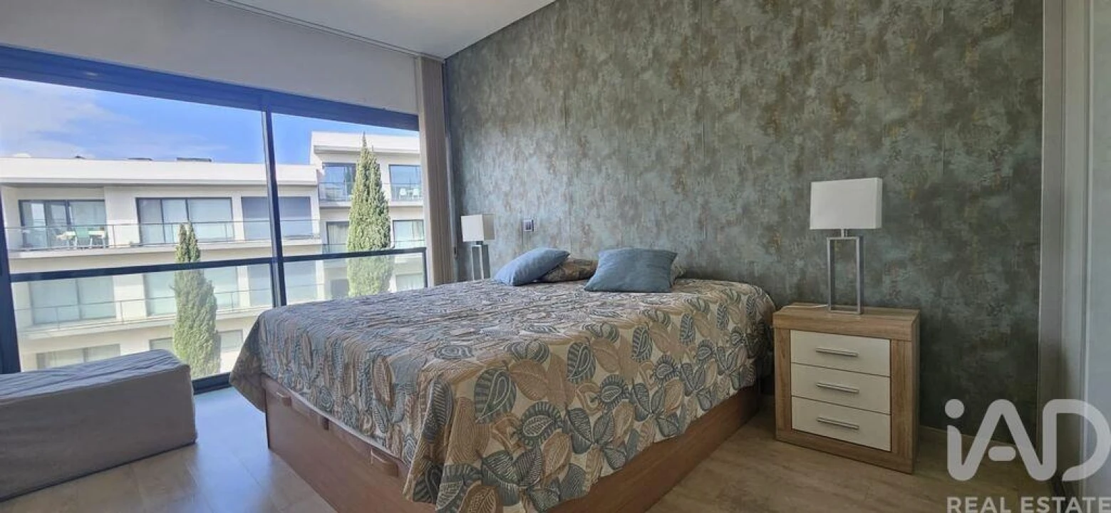 Apartamento T2 para Venda em Quarteira Foto 12