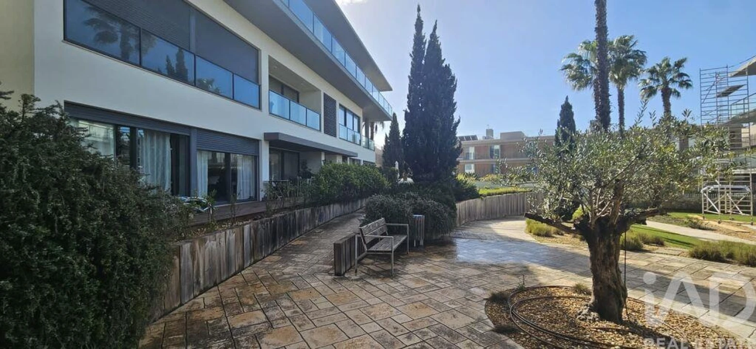 Apartamento T2 para Venda em Quarteira Foto 20