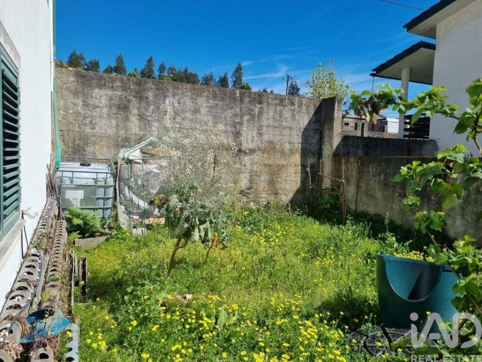 Moradia T3 para Venda em Poiares (Santo Andre) Foto 40