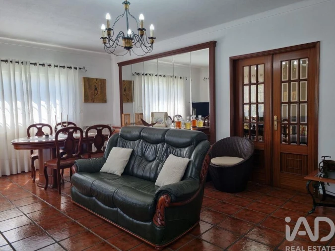 Moradia T3 para Venda em Poiares (Santo Andre) Foto 6