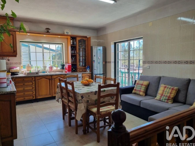 Moradia T3 para Venda em Poiares (Santo Andre) Foto 19