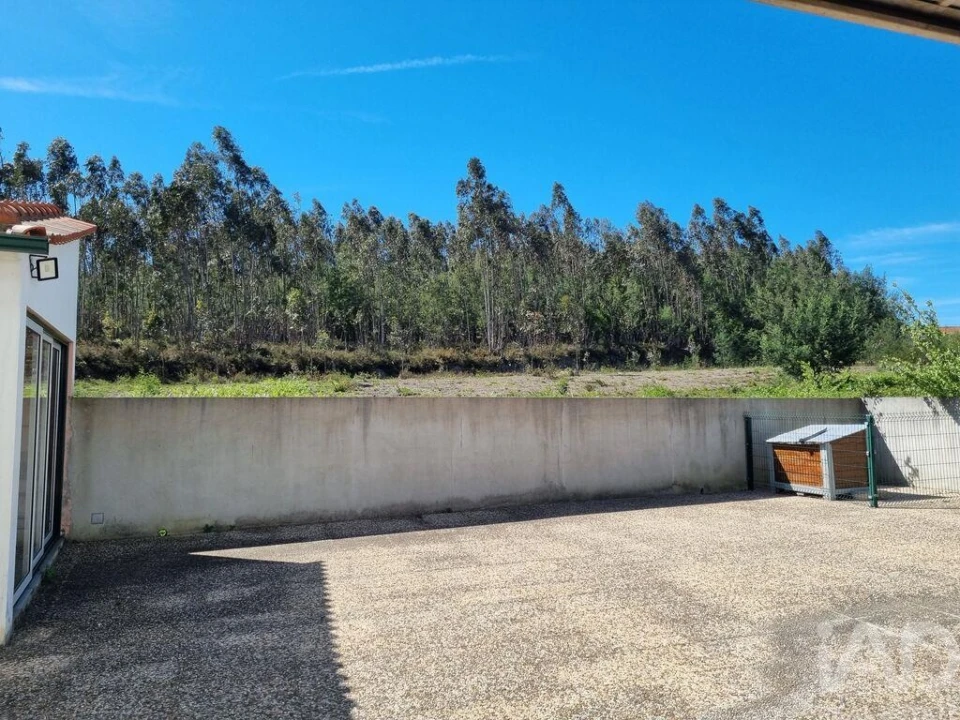 Moradia T3 para Venda em Poiares (Santo Andre) Foto 35