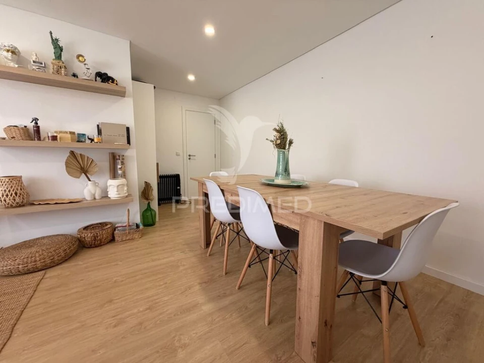 Apartamento T2 para Venda em Palmela Foto 4