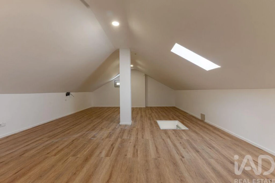 Moradia T3 para Venda em Algueirão-Mem Martins Foto 10