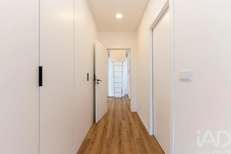 Moradia T3 para Venda em Algueirão-Mem Martins Foto 29