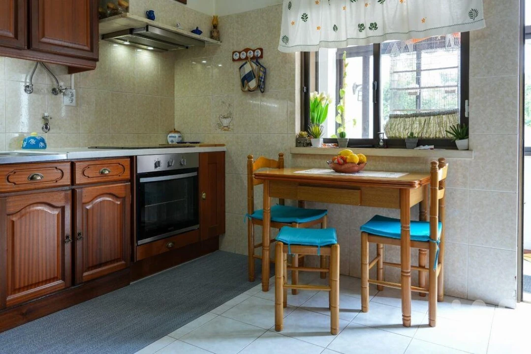 Moradia T4 para Venda em Carregado e Cadafais Foto 17