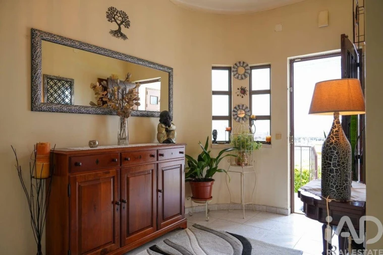 Moradia T4 para Venda em Carregado e Cadafais Foto 7