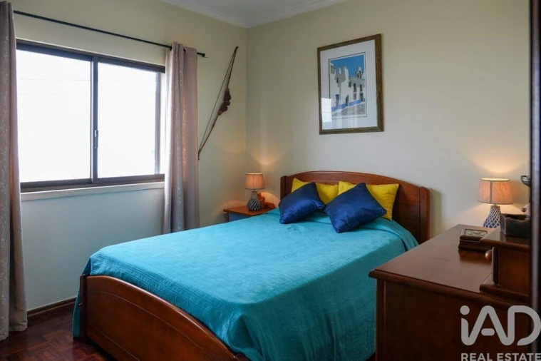 Moradia T4 para Venda em Carregado e Cadafais Foto 13