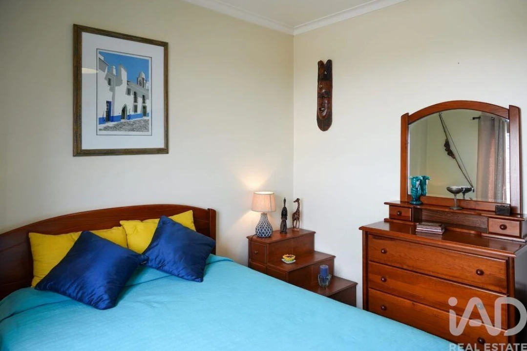 Moradia T4 para Venda em Carregado e Cadafais Foto 14