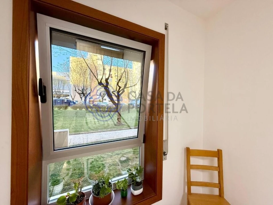 Apartamento T2 para Venda em São João da Madeira Foto 15